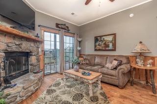 2BR Village At Indian Point 501 near SDC-Free Tickets Daily up to $500 - 4