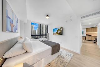City View Condo - Steps from Bayfront Park - 7