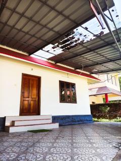 J & J Residential Homestay - 6