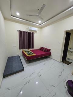 Shrimant Lodging - 7