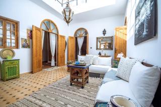 Villa Tzara Private pool, charm and authenticity - 4