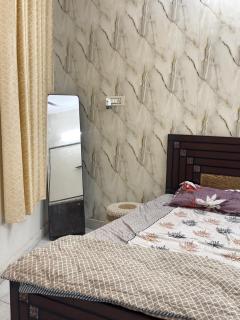 Cozy Homestay Near Metro Family & Couple Friendly - 9