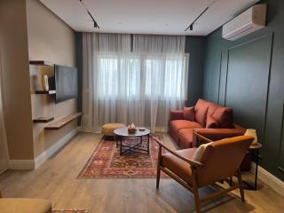 Boho Chic 2BR Retreat Mountain View Executive - 4