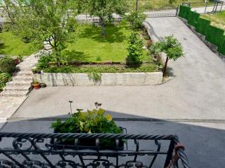 Apartmani Hrastik 1 - 9