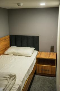 ROOF Hostel - 9