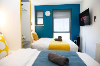 New Luxury Apartment in Central Location Next to Shops, Cafes, Bars & Metro - 8