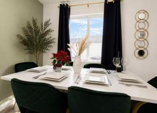 2BR Private Home - Free Parking Wifi & Utilities - Near Universal - Pets Allowed - 4