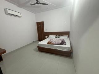 Lord Krishna hotel - 1