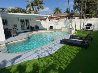 Luxury Pool Home, Near the Beach and Cruise Port - 9