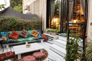 HaNadiv Garden Suite- Stylish Boutique Loft - 2