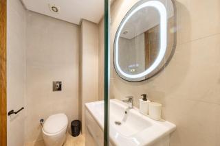 Central Riviera 2BR 2BA Free parking Calm AC NEW! - 2