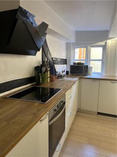 Three story apartment in the inner city with private rooftop terasse - 1