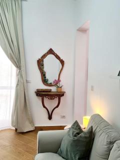 AT GINEVRA's HOME - 3