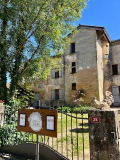 Chambres d'hôtes de l'Ancienne Gendarmerie de Cadouin - 9