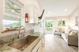 Kona Coffee Farm Guesthouse - with Ocean View! - 1
