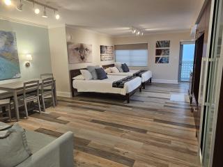 Studio rooftop pool ocean view A305 - 7