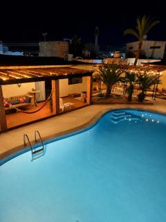 Casa familiar con alberca privada, loft y garage - 0