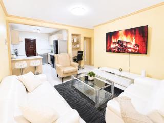 TANTREX Executive 2Bed Apartment Midrand - 9