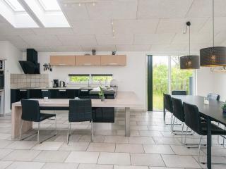 Luxurious Retreat in Henne Strand-By Traum - 1