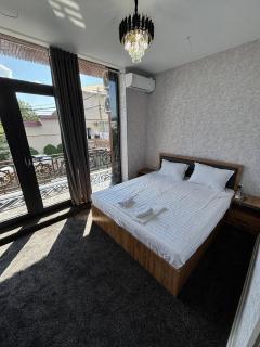 Family Hotel - 9