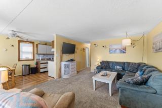 Scenic North Wildwood Condo with Inlet Views and Beach Nearby - 9
