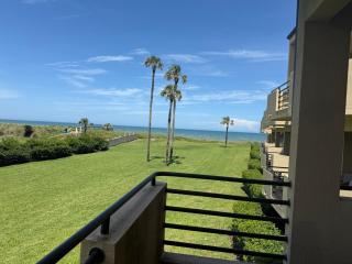 Beachfront Haven in Ponte Vedra Beach, Florida Sawgrass Beach Club - 5