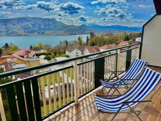 Lake Apartment - Lake View & Free Parking - 0