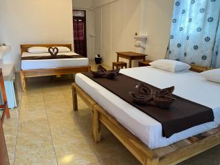 Elysian Stay Arugambay - 8