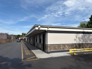 Midway Motel - 6