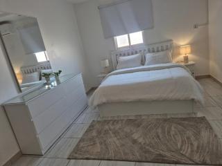 نوارة المزاحمية - 3