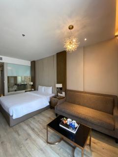 Panorama Luxury BayView Studio - San Village - 8