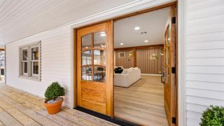 New! Walk to Water, Shops Hot Tub, Sauna & Games - 5