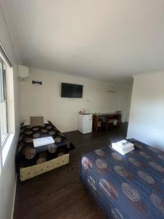 Coal n Cattle Hotel Motel - 8