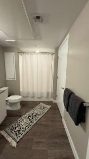 Luxury 2 bdrm Hollywood sign view - 7