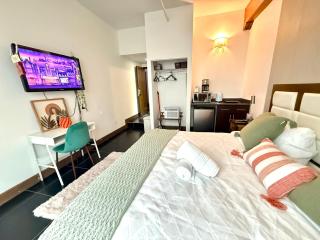 Hotel apartment in heart of downtown - 7