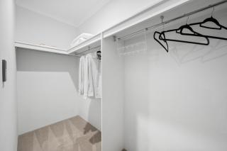NEW! Modern 4BR Family Stay near Parks & Shops - 4