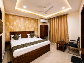 Hotel Buddha Crystal, Best Hotel in Rajendra Nagar Terminal - 7