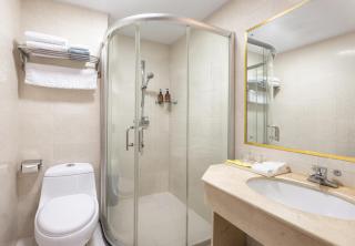 Pa Zhou Plaza Hotel - 0
