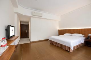 Pa Zhou Plaza Hotel - 2