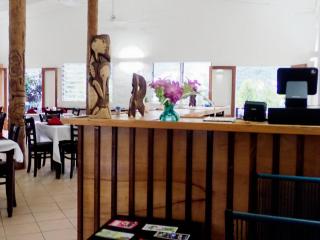 Coral Quays Resort - 6