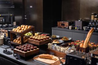 Atour Hotel Hangzhou Linping Century Park - 8