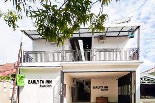 Urbanview Earlyta Inn Syariah Near Stasiun Tegal - 6