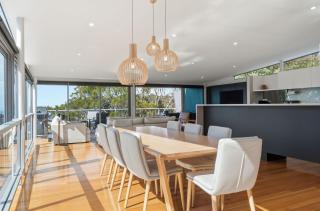Luxe Hobart Villa - Boxwood - 1