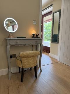 Gorgeous newly decorated cottage - 8