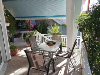 KARACHO'S HOMe - 5