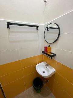Roomstay Masjid Taman Maka Utama - 2