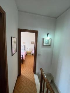 Charming 2-Bedroom House in Scenic Torre del Lago Puccini - 6