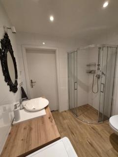 Apartamenty Tajęcina Lotnisko - 5