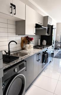 Garden View Suite - 4
