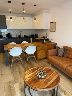 Cosy Top Floor - 9